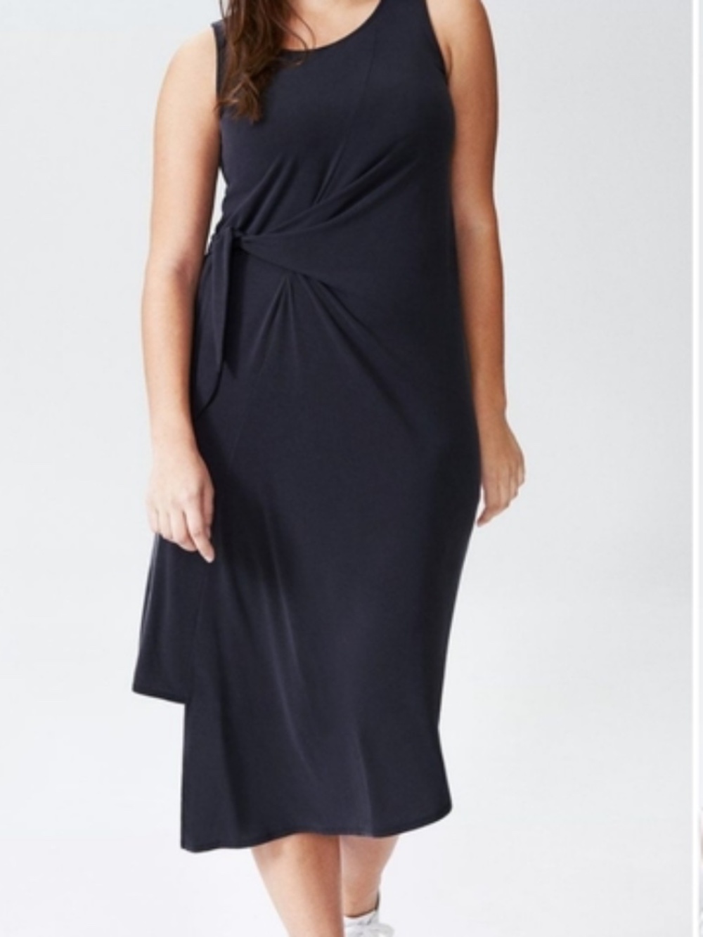 Universal Standard Kathrine Wrap Dress - Black Sleeveless Asymmetric Midi